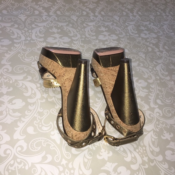 PRADA βοΈ Bronzo Calzatura Platform Heels, Size 38 - Picture 4 of 8